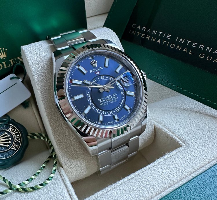 Rolex Sky-dweller New 2023 Blue Dial Stainless Steel Oyster Bracelet Fluted Bezel 42mm