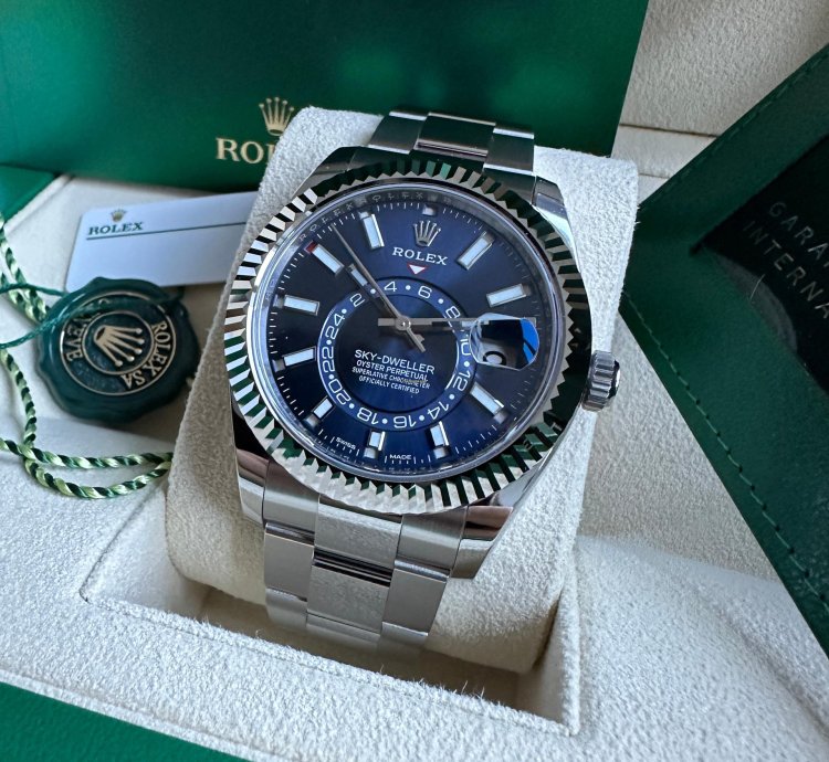 Rolex Sky-dweller New 2023 Blue Dial Stainless Steel Oyster Bracelet Fluted Bezel 42mm