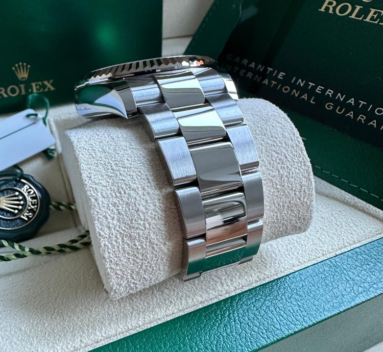 Rolex Sky-dweller New 2023 Blue Dial Stainless Steel Oyster Bracelet Fluted Bezel 42mm