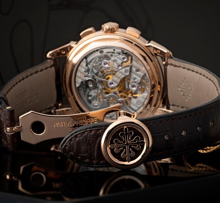 Patek Philippe Perpetual Calendar Chronograph 5270r - Box Papers - 2016 - Only Made For 3 Years