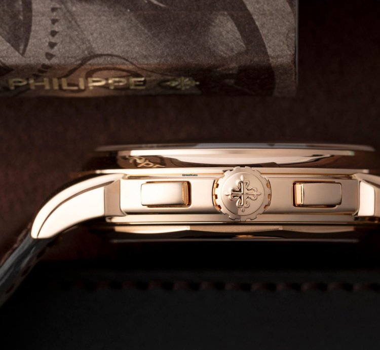 Patek Philippe Perpetual Calendar Chronograph 5270r - Box Papers - 2016 - Only Made For 3 Years