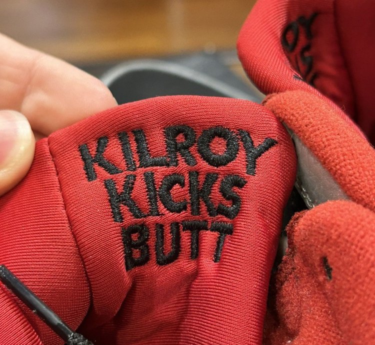 Jordan 9 Retro Johnny Kilroy