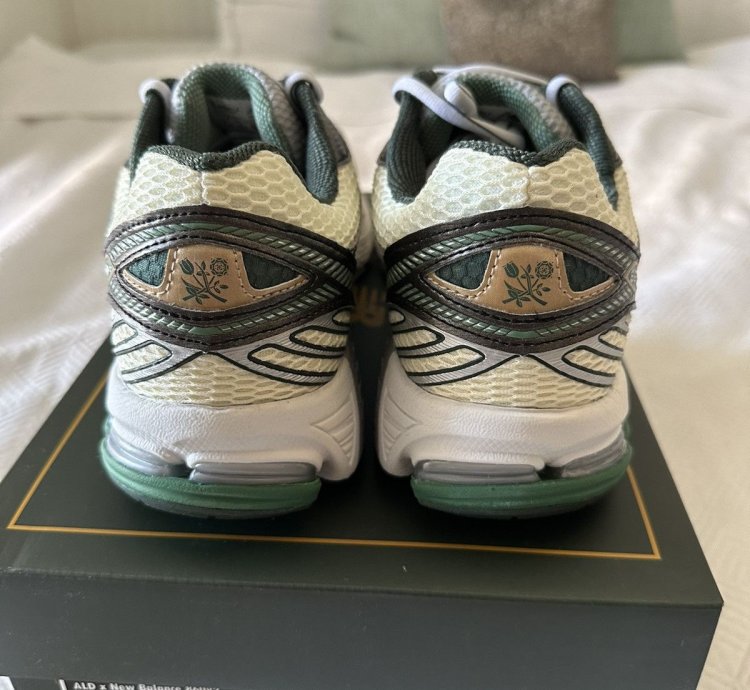 Ald New Balance 860v2 Green 10 5