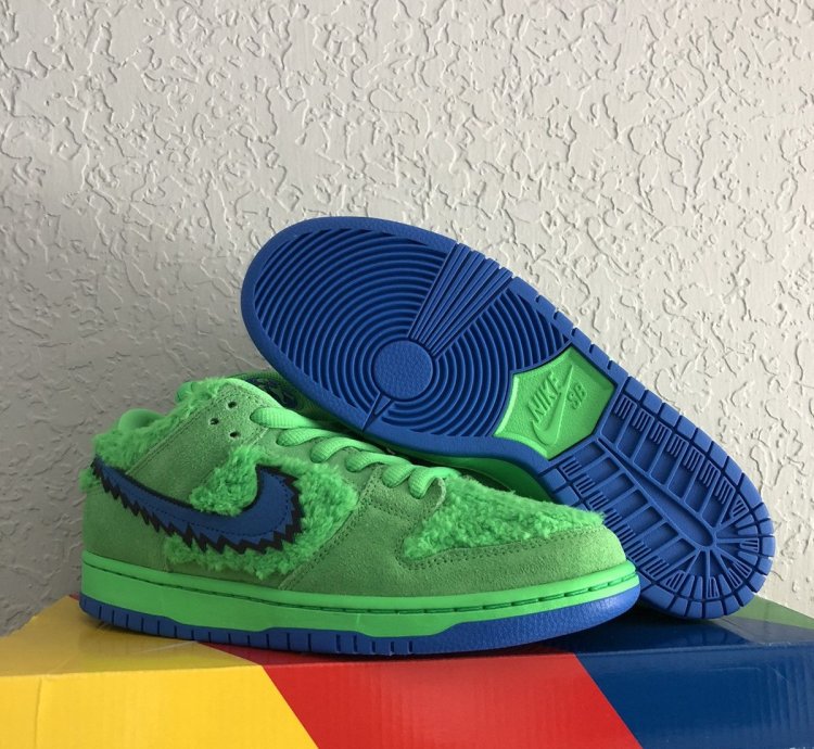 Nike Sb Dunk Low Grateful Dead Bears Green