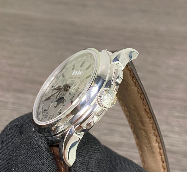 Patek Philippe Perpetual Calendar Chronograph 5970g-001 White Gold Perpetual Calendar Chronograph