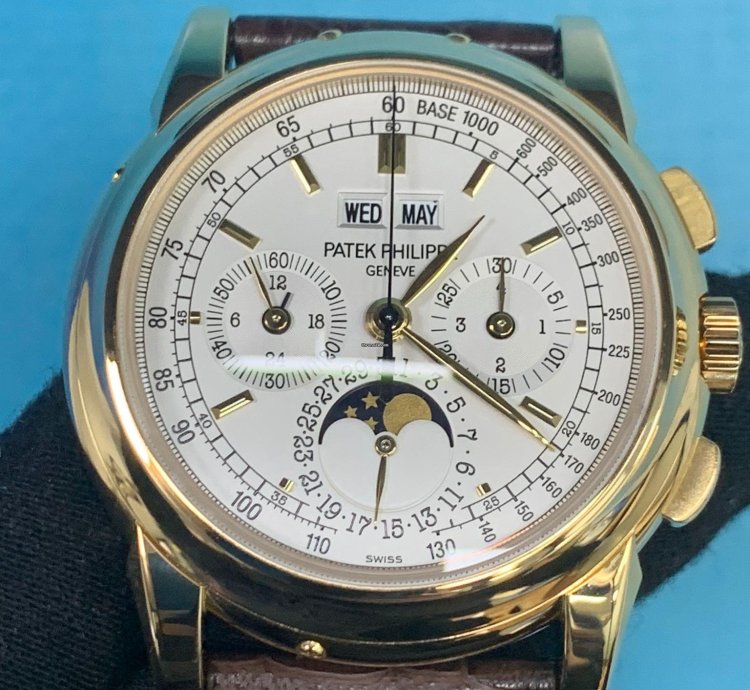 Patek Philippe Perpetual Calendar Chronograph 5970j-001 Gold Perpetual Calendar Chronograph