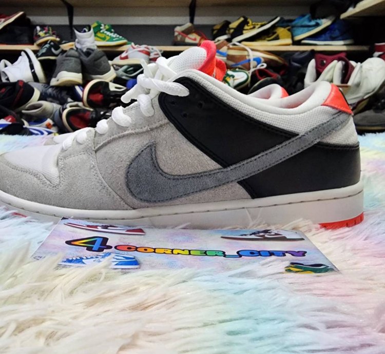 Nike Sb Dunk Low Infrared
