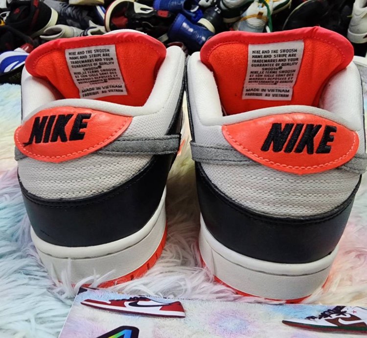 Nike Sb Dunk Low Infrared