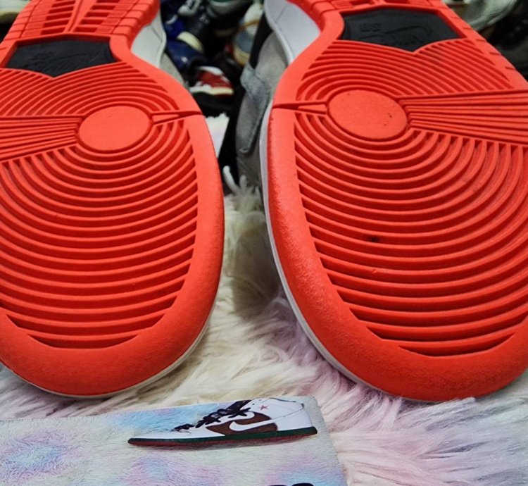 Nike Sb Dunk Low Infrared