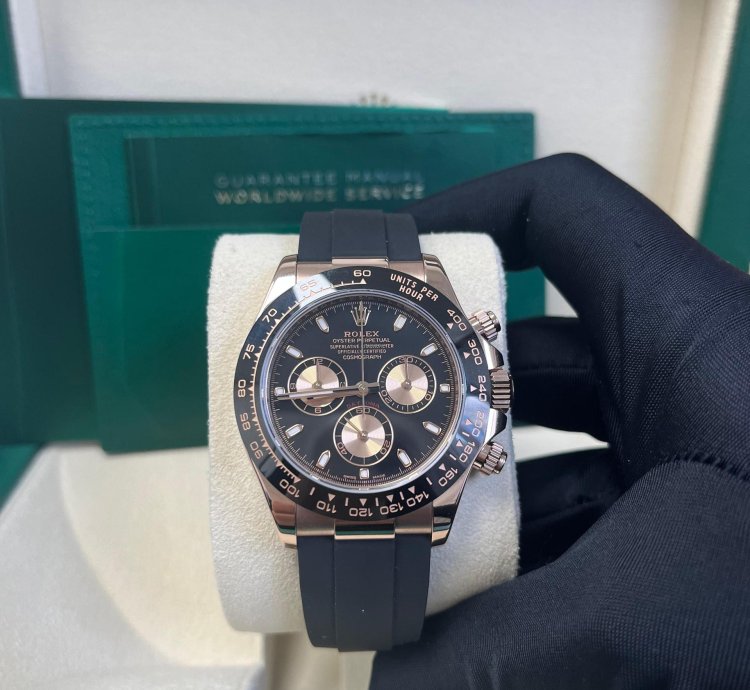 Rolex Daytona Rose Gold Daytona 40 Watch - Black Index Dial - Black Oysterflex Strap Reference 116515ln