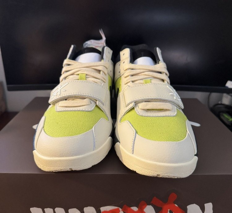 Jordan Jumpman Jack Travis Scott Bright Cactus Size 10 5