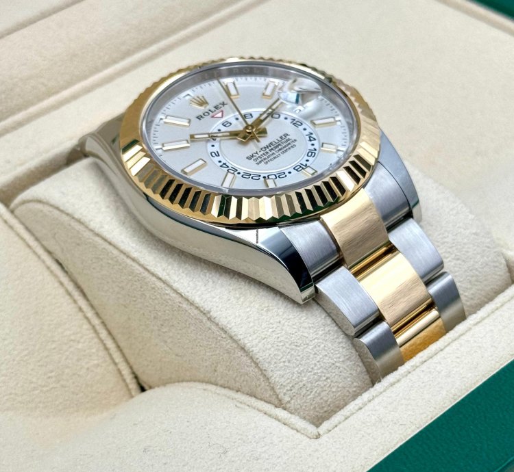 Rolex Sky-dweller New 2024 Sky-dweller 42mm 336933 Two-tone Oyster White Dial