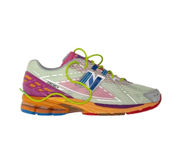 Baklava New Balance 1906r Rosewater action Bronson