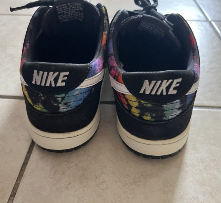 Nike Sb Dunk Low Ishod Wair Tie Dye