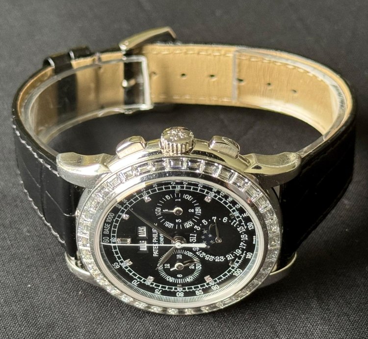 Patek Philippe Perpetual Calendar Chronograph 5971p-001
