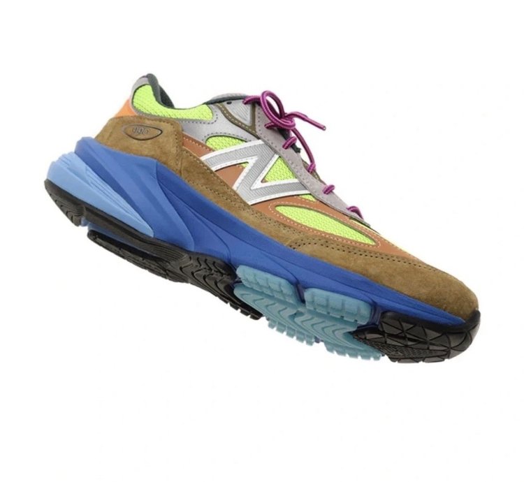 Baklava New Balance 990v6
