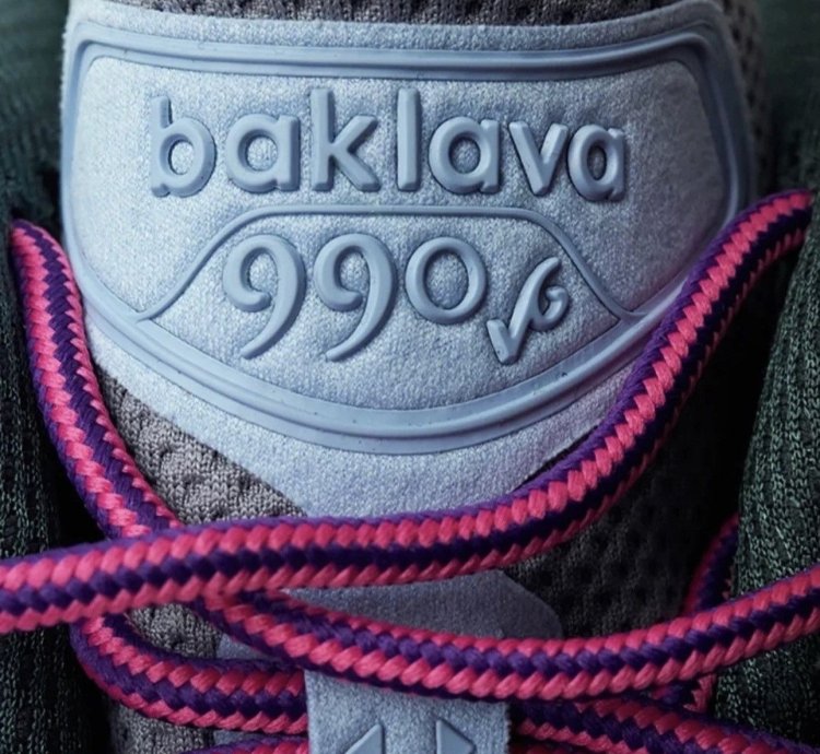 Baklava New Balance 990v6