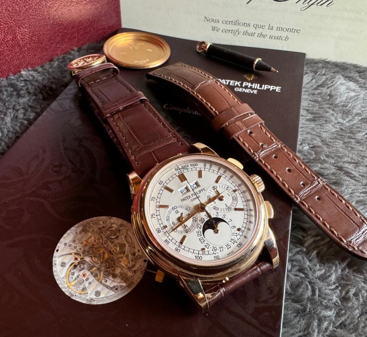 Patek Philippe Perpetual Calendar Chronograph Full Set Box And Papers Second Owner 2022 Full Service