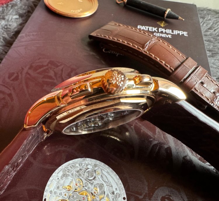 Patek Philippe Perpetual Calendar Chronograph Full Set Box And Papers Second Owner 2022 Full Service
