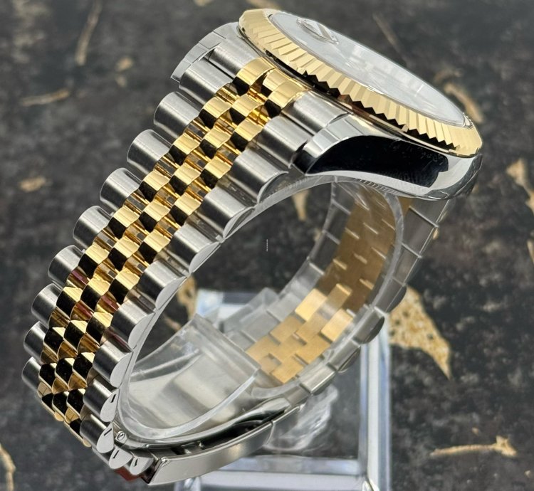 Rolex Sky-dweller New 2025 - Full Stickers - Sky-dweller - Black Dial - Jubilee - 336933