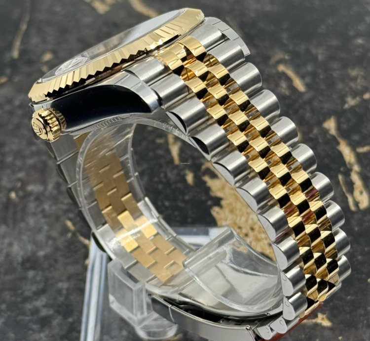 Rolex Sky-dweller New 2025 - Full Stickers - Sky-dweller - Black Dial - Jubilee - 336933