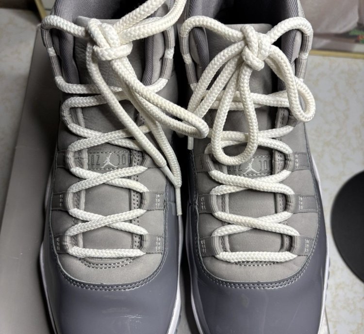 Jordan Retro 11 Cool Grey