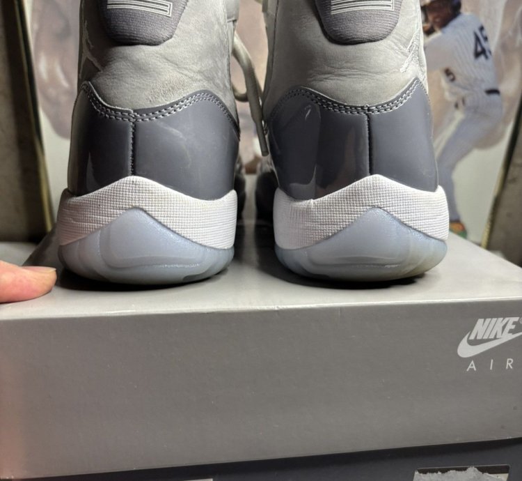 Jordan Retro 11 Cool Grey