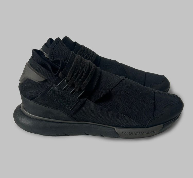 Adidas -3 Qasa High Triple Black