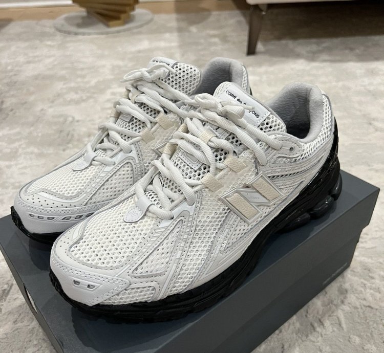 Comme Des Gar Ons Homme New Balance 1906 Size 10