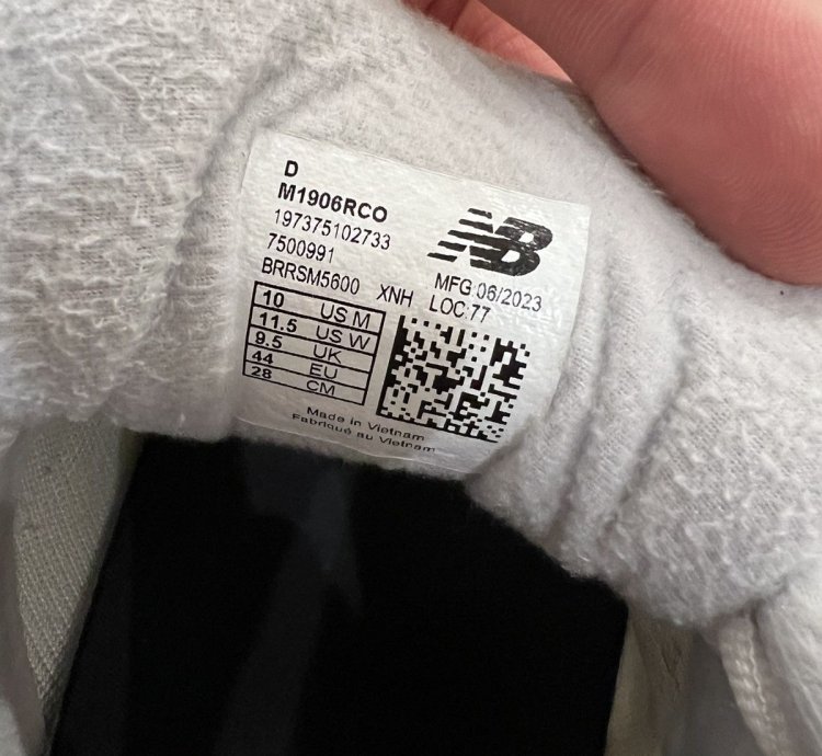 Comme Des Gar Ons Homme New Balance 1906 Size 10
