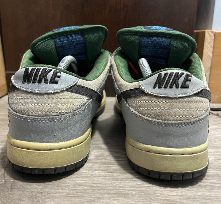 Nike Sb Dunk Low Maple Leaf Central Park