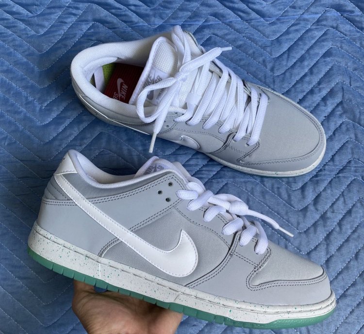 Nike Sb Dunk Low Marty Mcfly