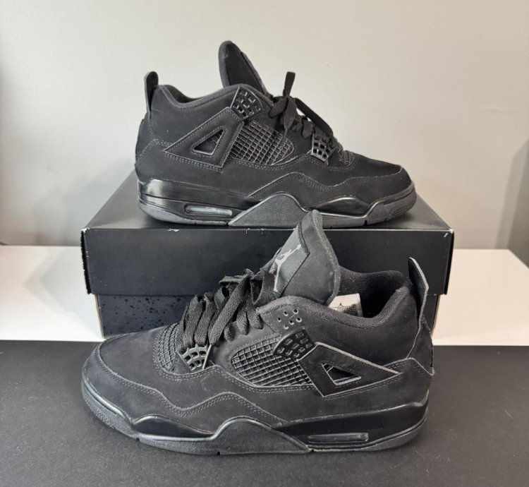 Jordan Retro 4 Black Cat