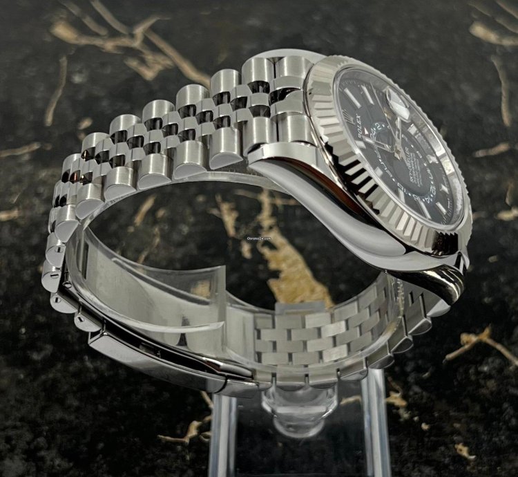 Rolex Sky-dweller New 2025 - Sky-dweller - Blue Dial - Jubilee - 336934-0006