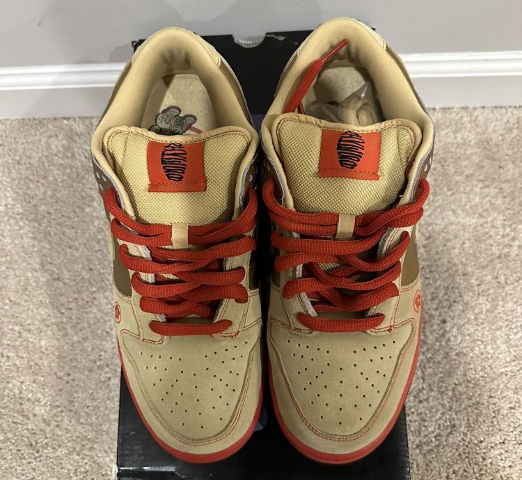 Nike Sb Dunk Low Money Cat
