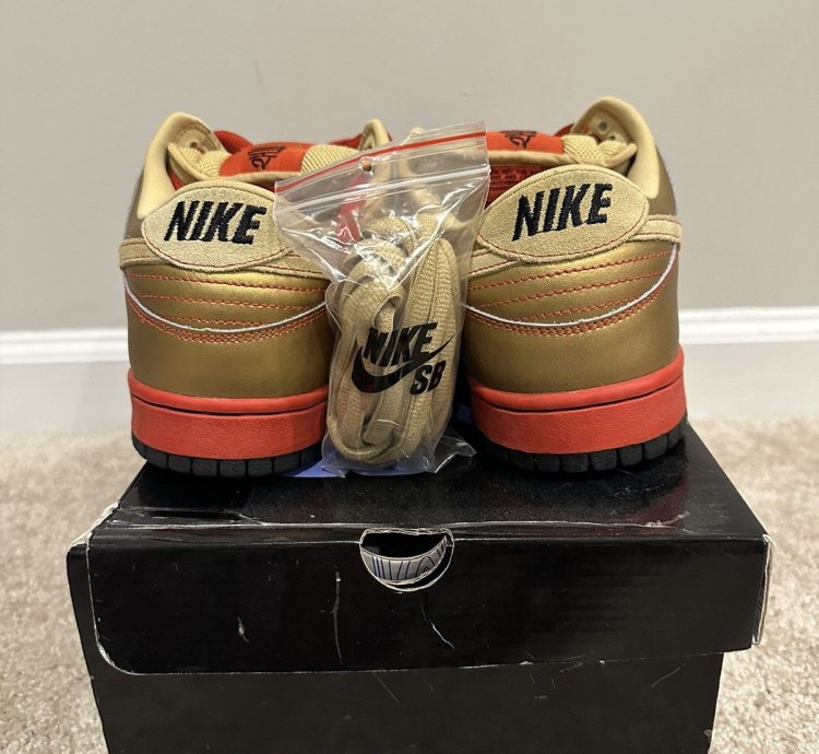 Nike Sb Dunk Low Money Cat