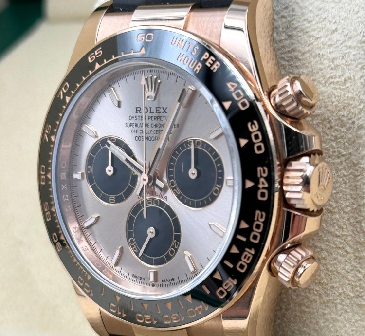 Rolex Daytona Rose Gold Oysterflex Sundust Dial 126515ln Unworn 2024