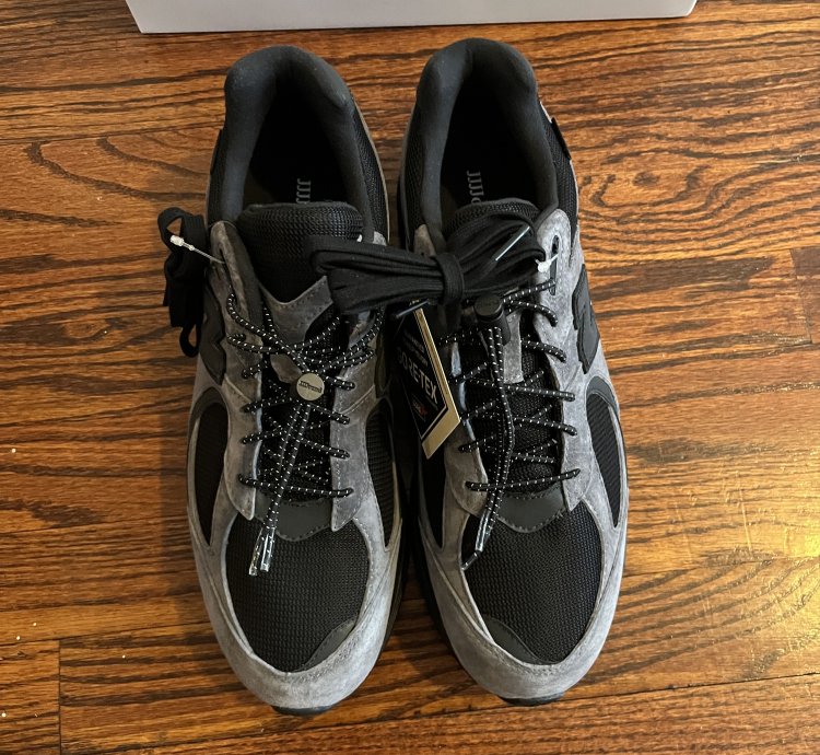 Gore-tex Black