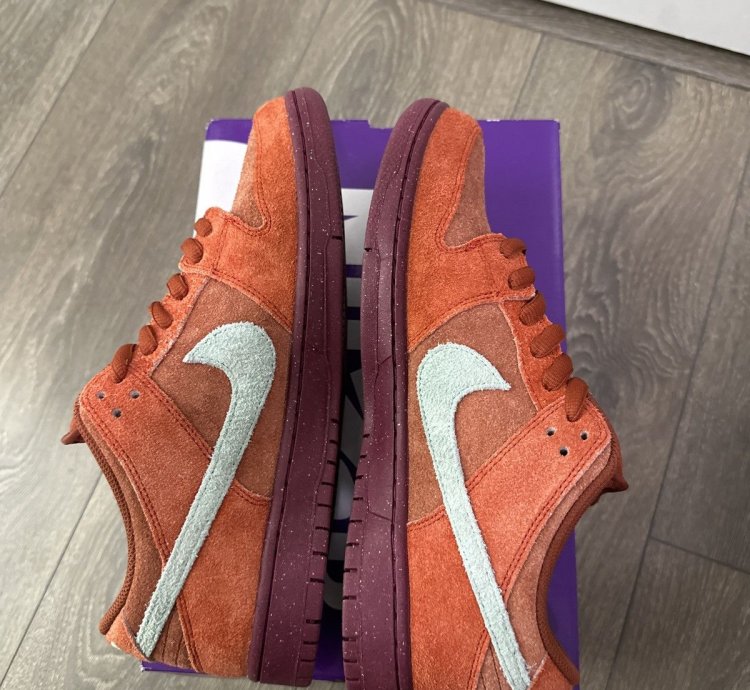 Nike Sb Dunk Low Mystic Red Size 10 5