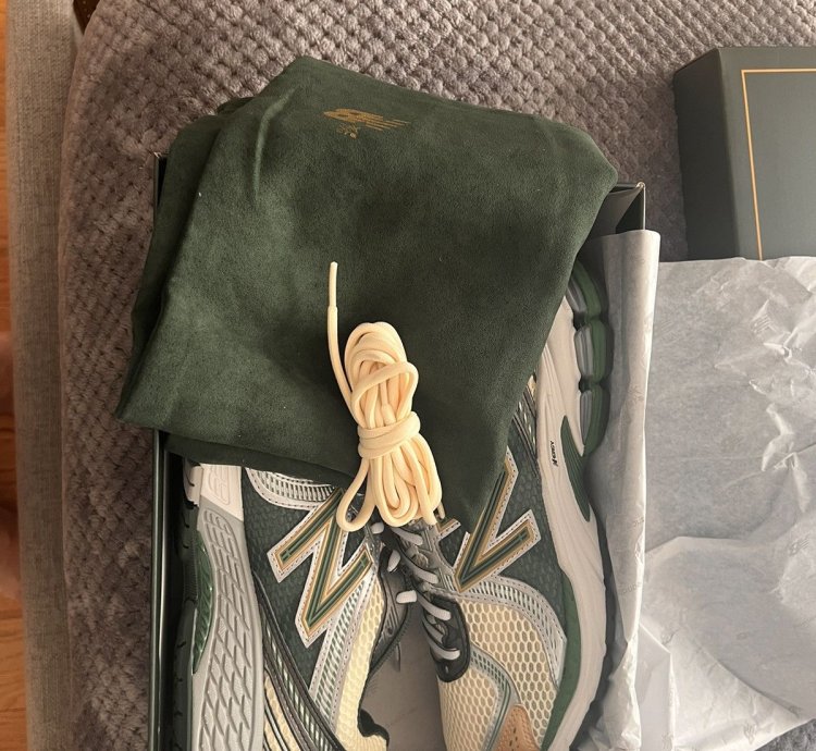 Green Ald New Balance 860v2