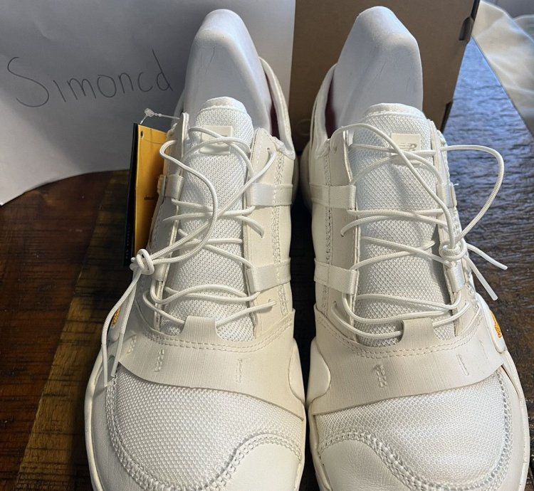 Issey Miyake New Balance Mt10ov1 White