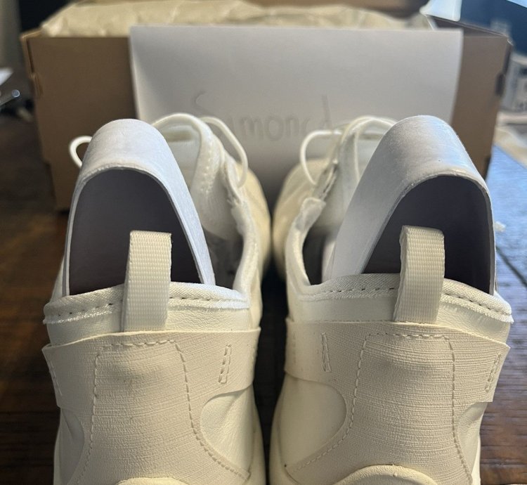Issey Miyake New Balance Mt10ov1 White