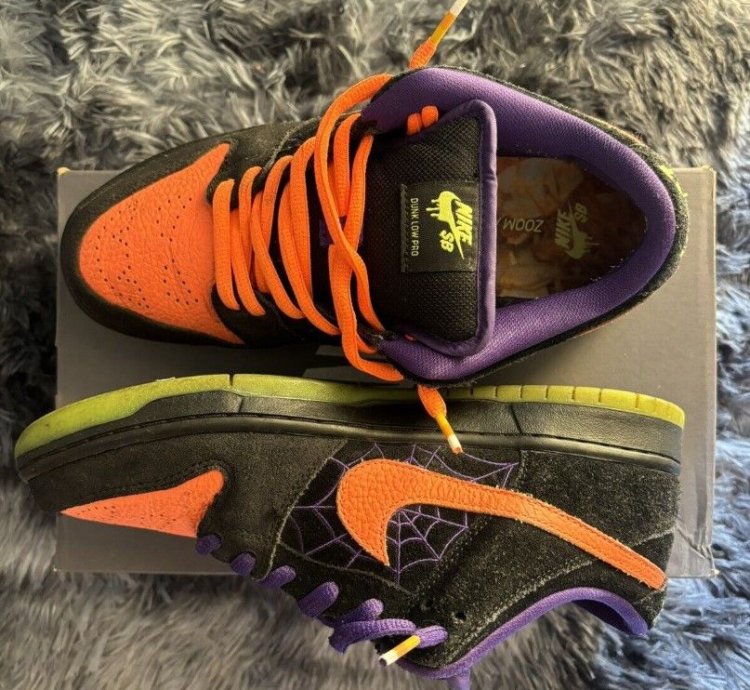 Nike Sb Dunk Low Night Of Mischief 2019