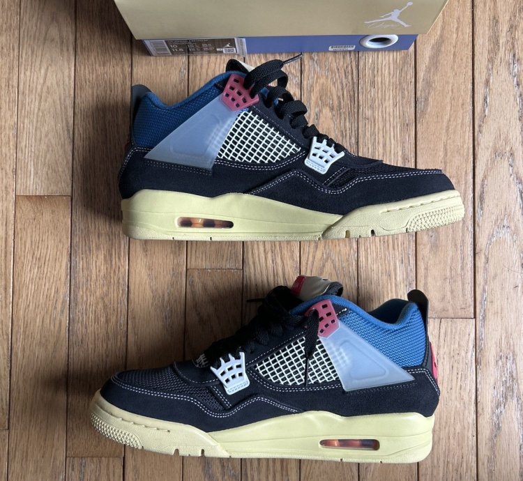 Jordan Union La- Air Jordan 4 Off Noir