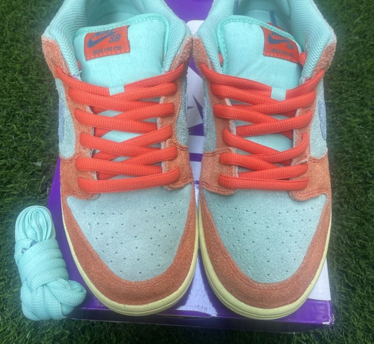 Nike Sb Dunk Low Noise Aqua