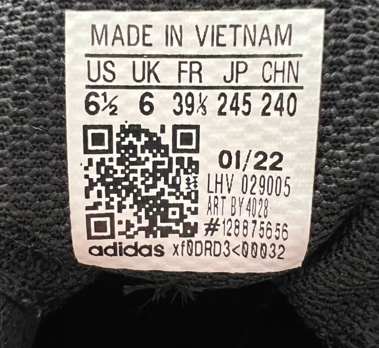 Adidas Adiease Sneakers