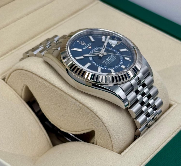 Rolex Sky-dweller New 2025 Sky-dweller 42mm 336934 Jubilee Blue Dial