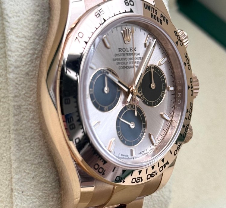 Rolex Daytona Rose Gold Sundust Dial 126505 Unworn 2024