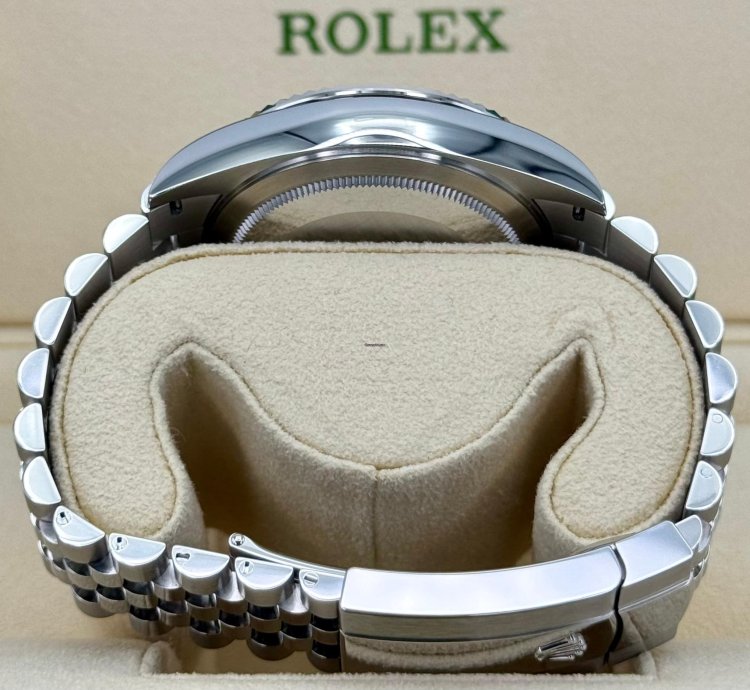 Rolex Sky-dweller New 2025 Sky-dweller 42mm 336934 Jubilee Green Dial