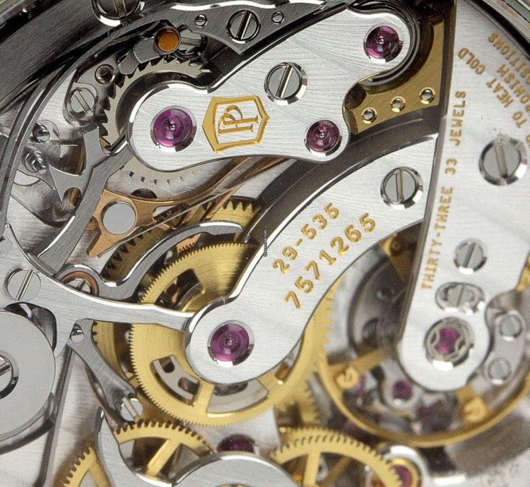 Patek Philippe Perpetual Calendar Chronograph Platinum 41mm 5270p-014